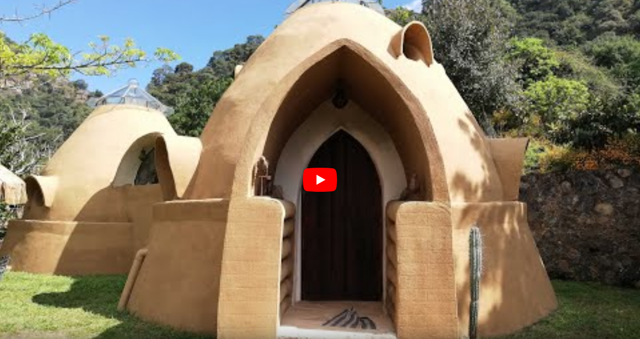 Cursos de Superadobe - Arquitectura en Armonía